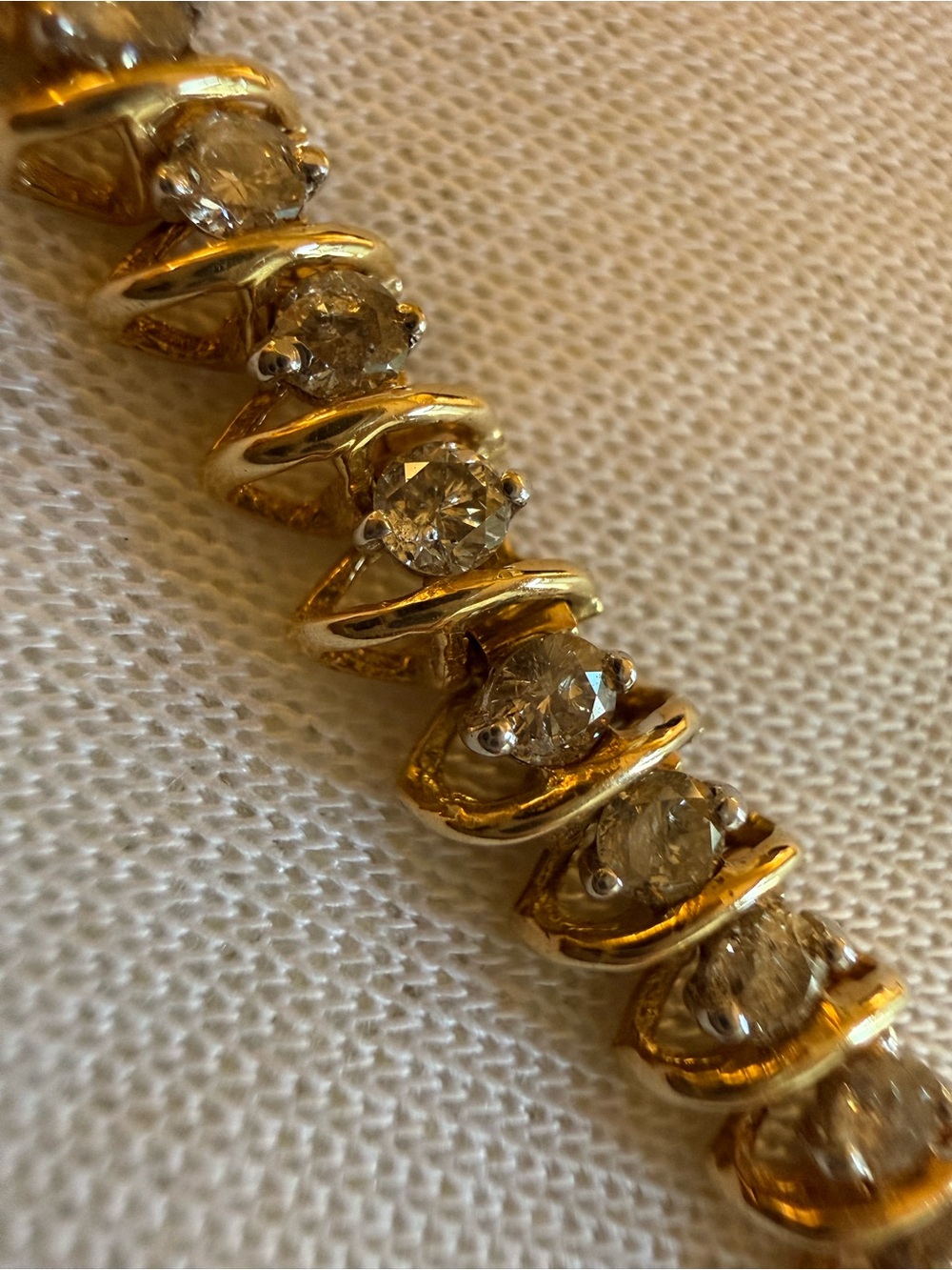 Woman's diamond tennis bracelet